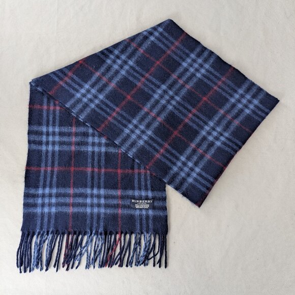 Burberry Classic Cashmere Scarf Blue – Unisex – Elegant Warm Accessory - Picture 1 of 7